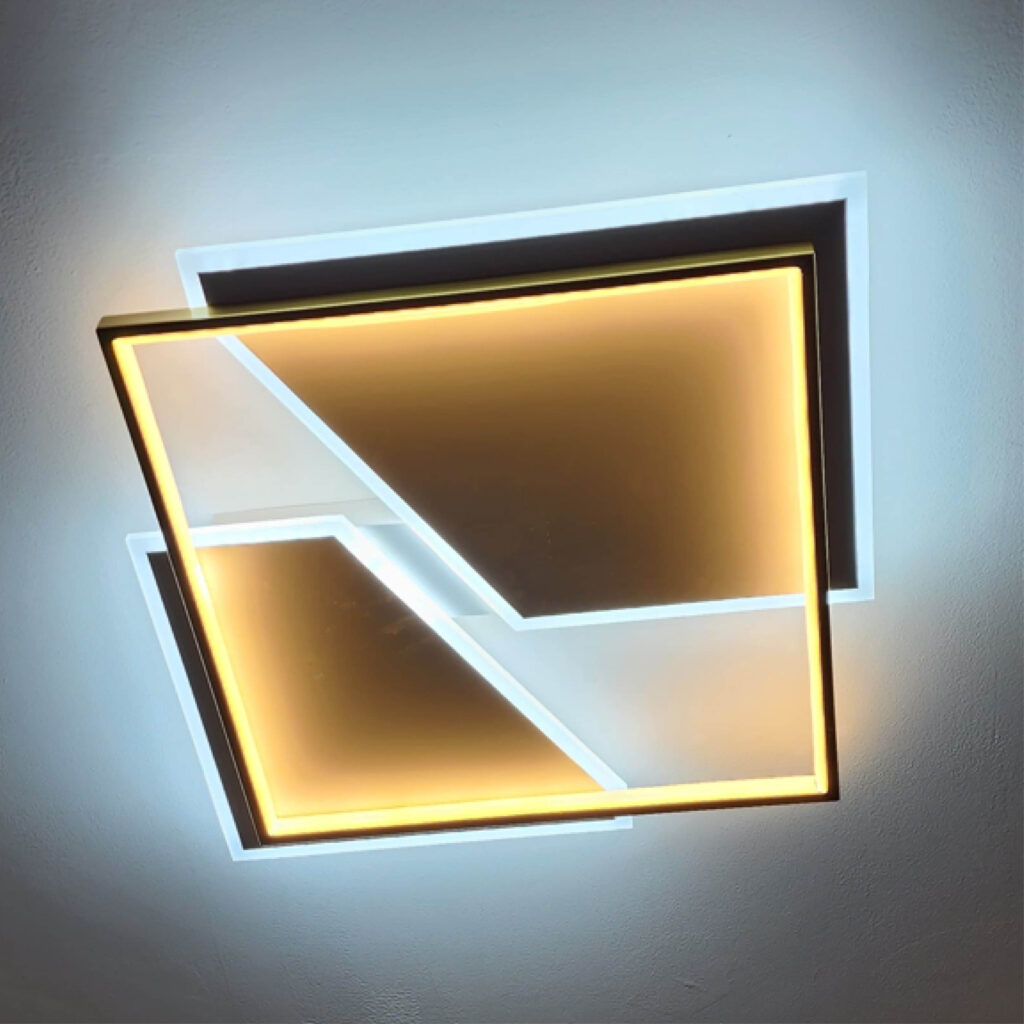 Lampu plafon LED